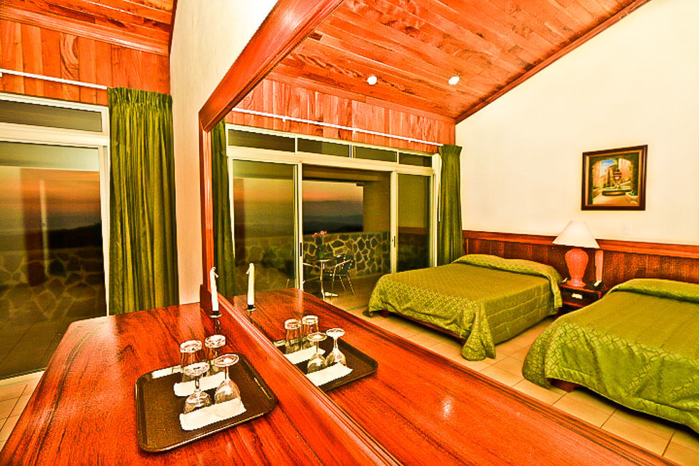 Hotel Montana Monteverde Εξωτερικό φωτογραφία